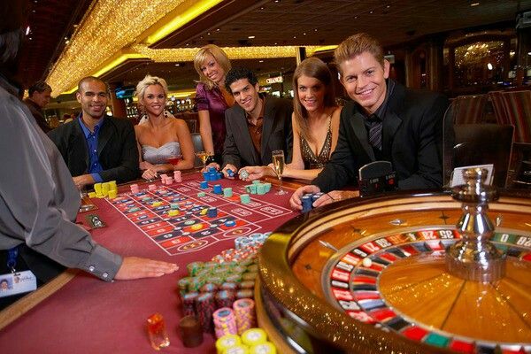 Paradise 8 Casino پاکستان ریئل منی گیمز